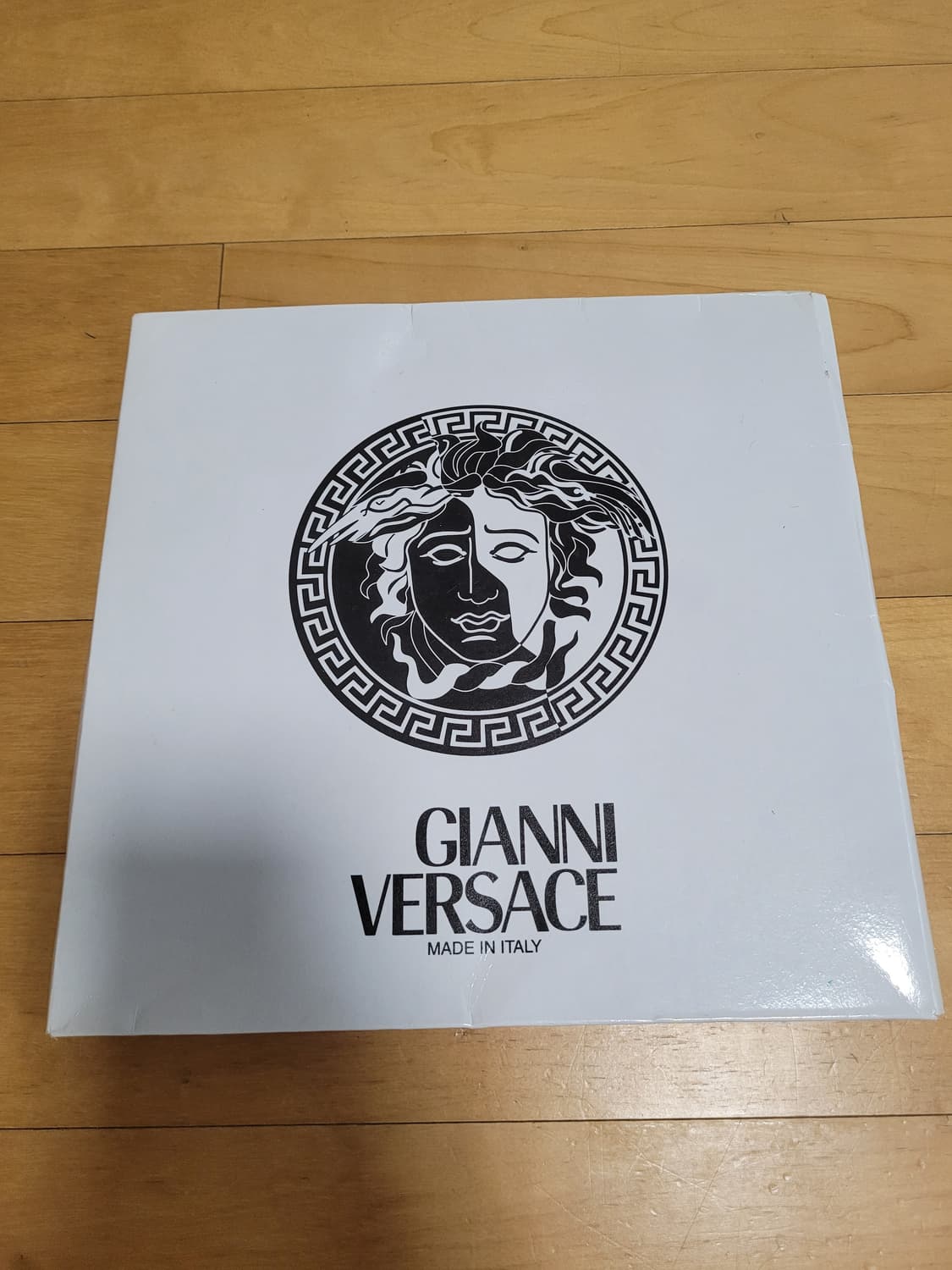 정품 베르사체 실크 스카프 상품이미지6