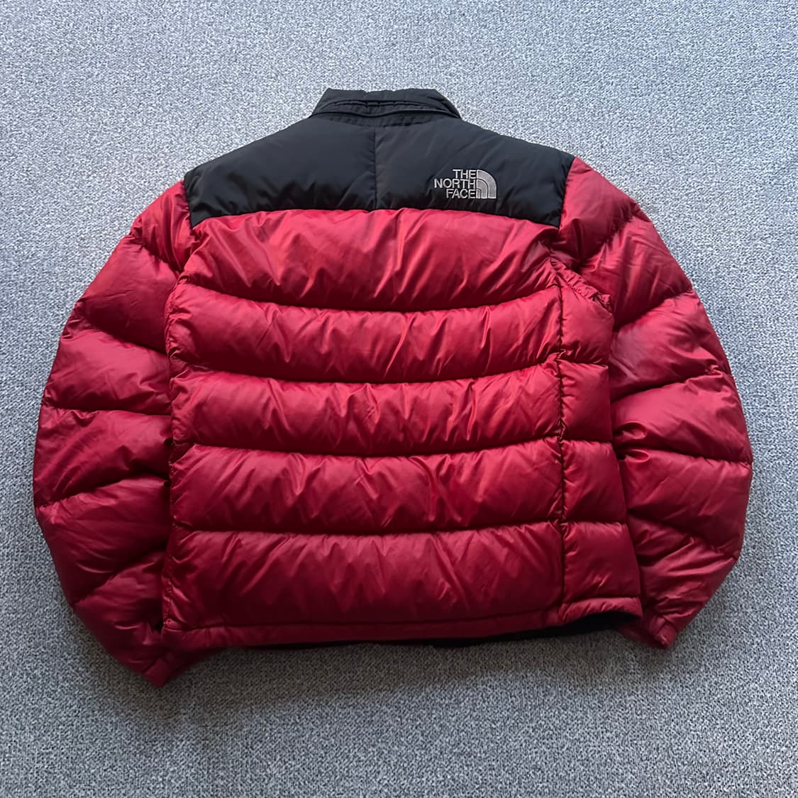 노스페이스 눕시700 레드/블랙 패딩 상품이미지3