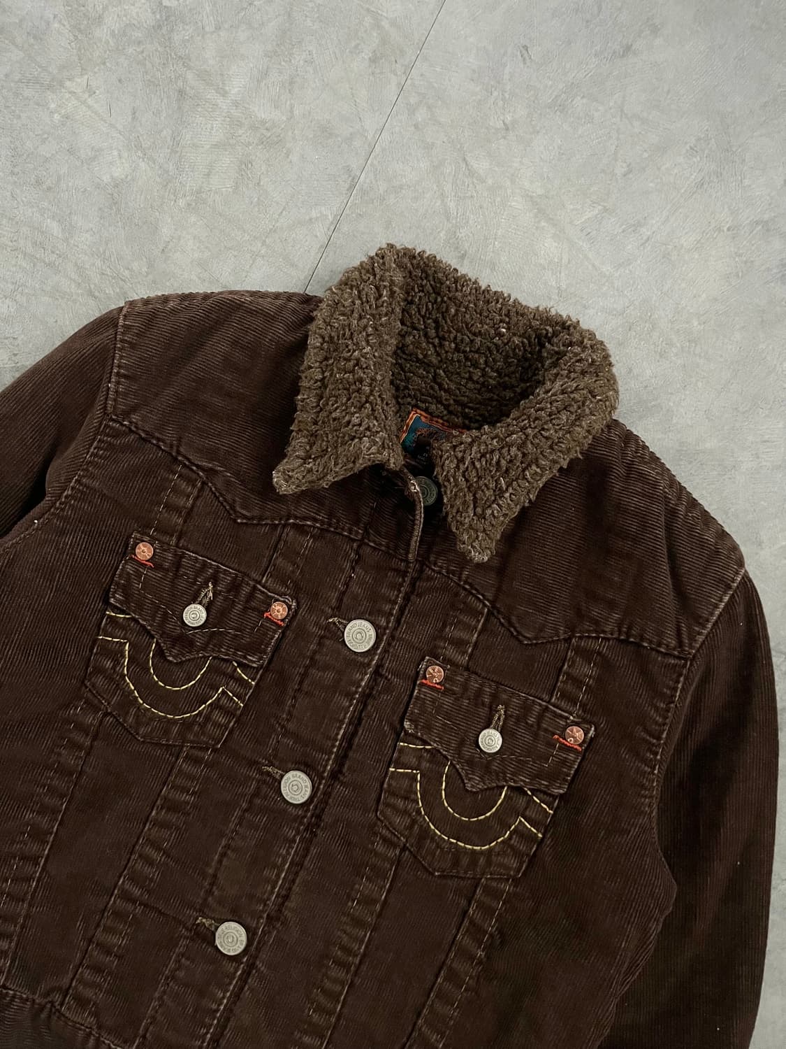 True Religion 트루릴리전 브라운 퍼 트리밍 자켓 상품이미지5