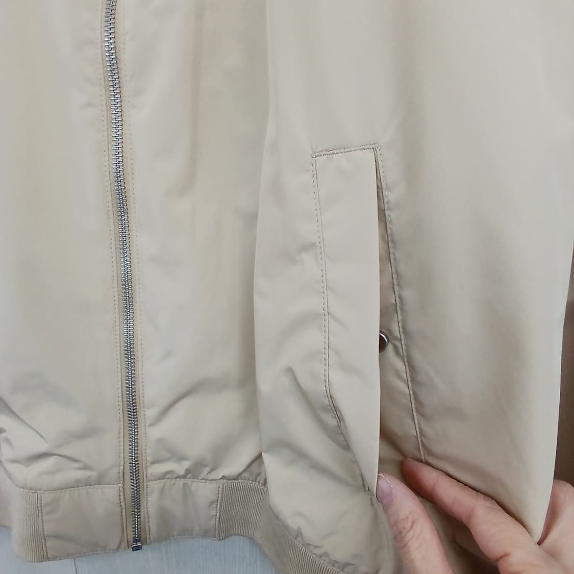<새상품>H&M 베이지 봄버 자켓 상품이미지3