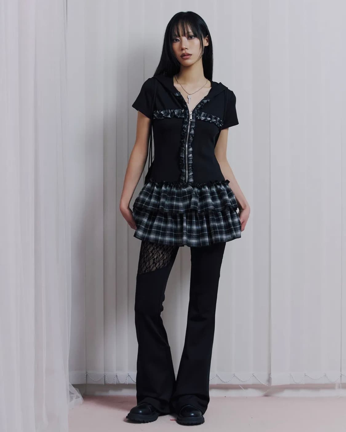 일리오 Black ruffle cross dress 상품이미지3