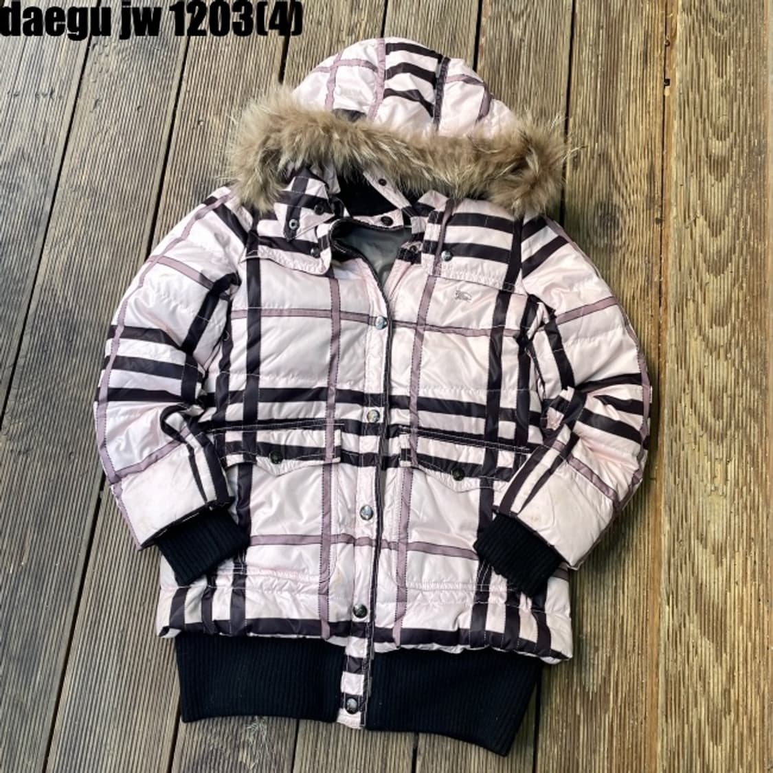 버버리 핑크 패딩 상품이미지1