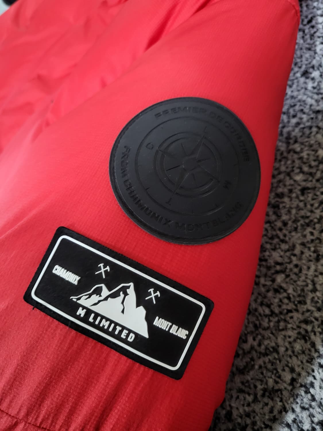 밀레 구스다운 패딩자켓 (퍼 후드) 상품이미지10