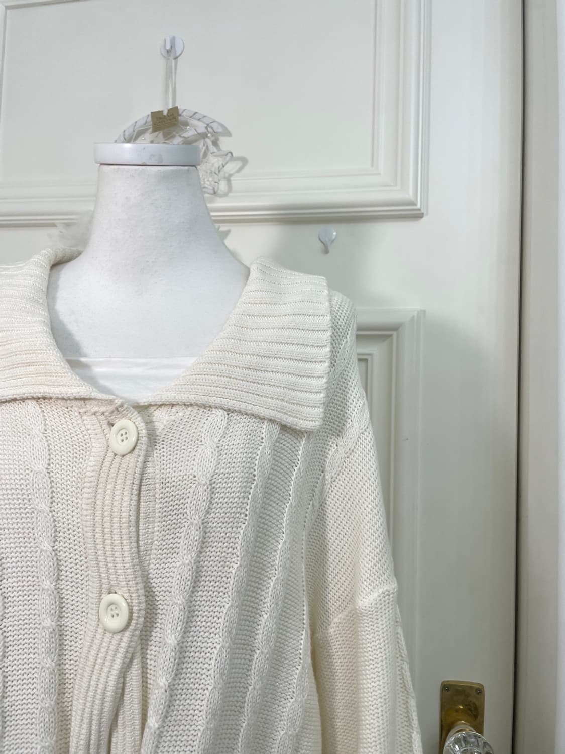 ivory twist loose collar cardigan 상품이미지7