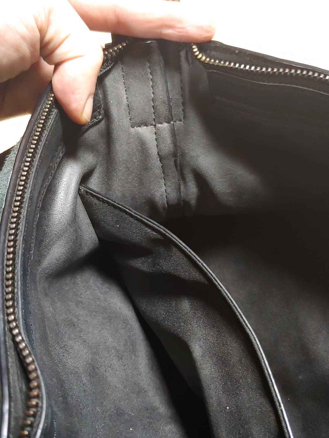 캘빈 클라인 전체 가죽 메일백 상품이미지10