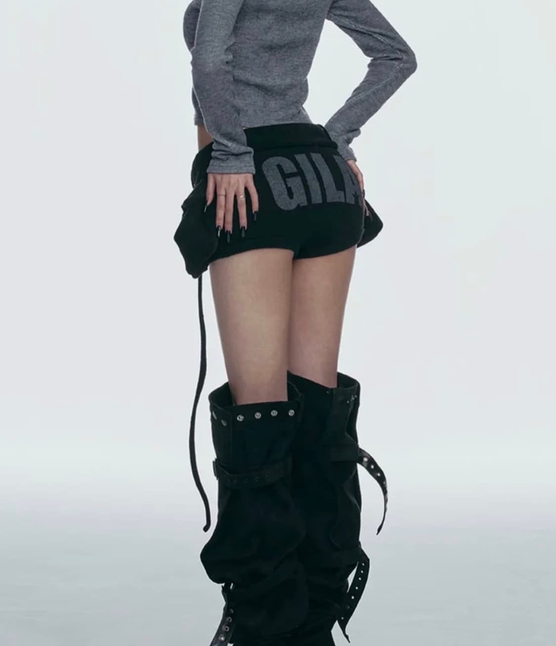 길라아카이브 BOLD LOGO POCKET KNIT SHORTS 상품이미지2