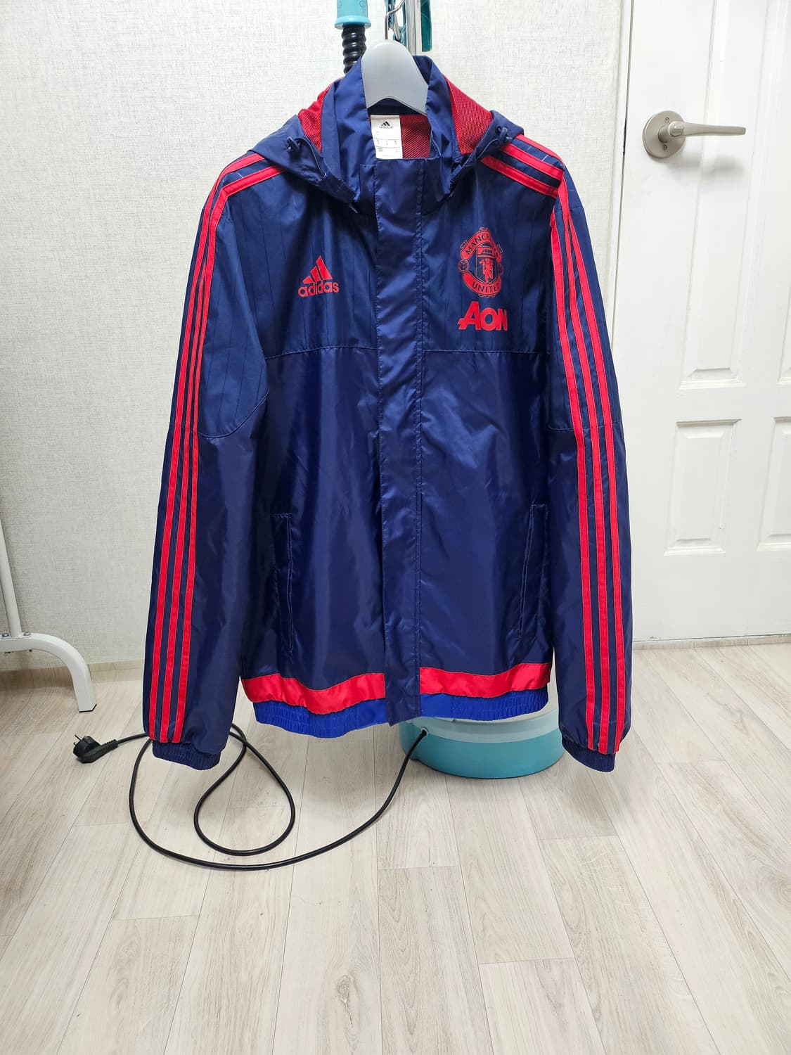 (100)L ☆초대장급☆ 아디다스 맨유 [남빨] 레인자켓 바람막이 상품이미지1
