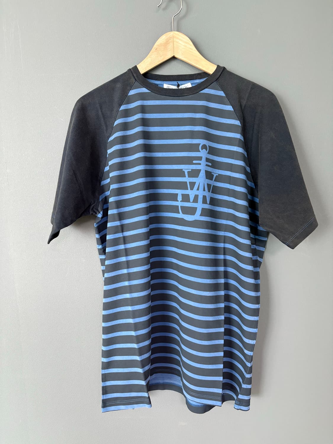 JW앤더슨 스트라이프 티셔츠 상품이미지1