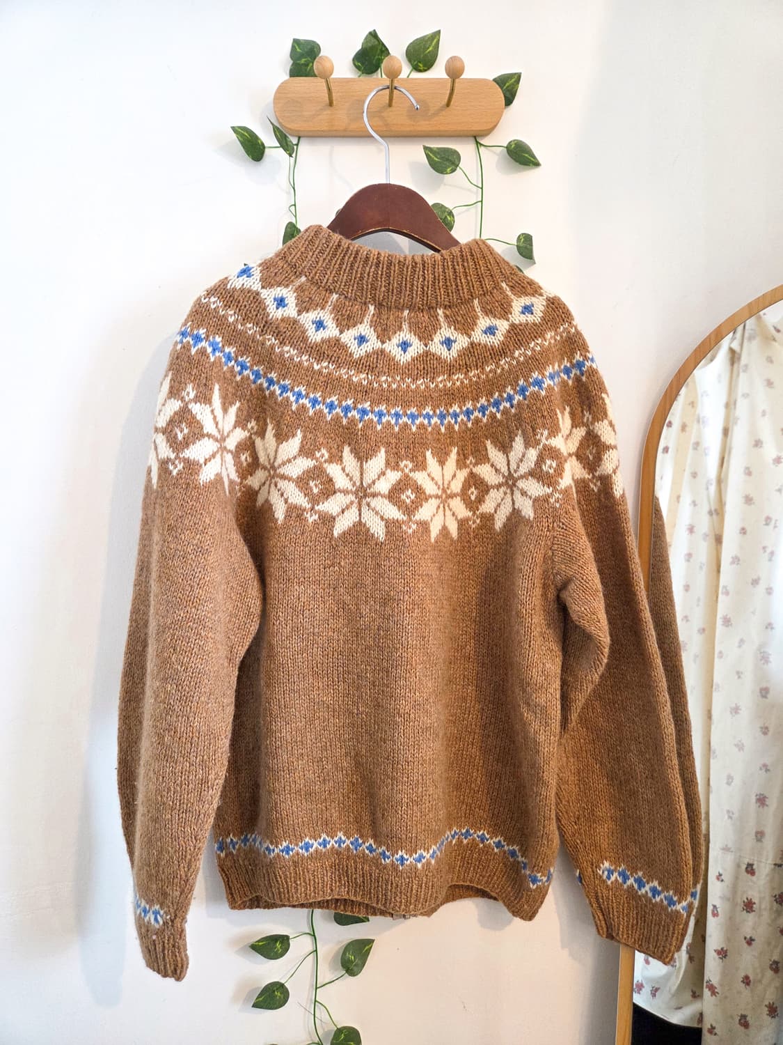 눈꽃 노르딕 집업 가디건 상품이미지4