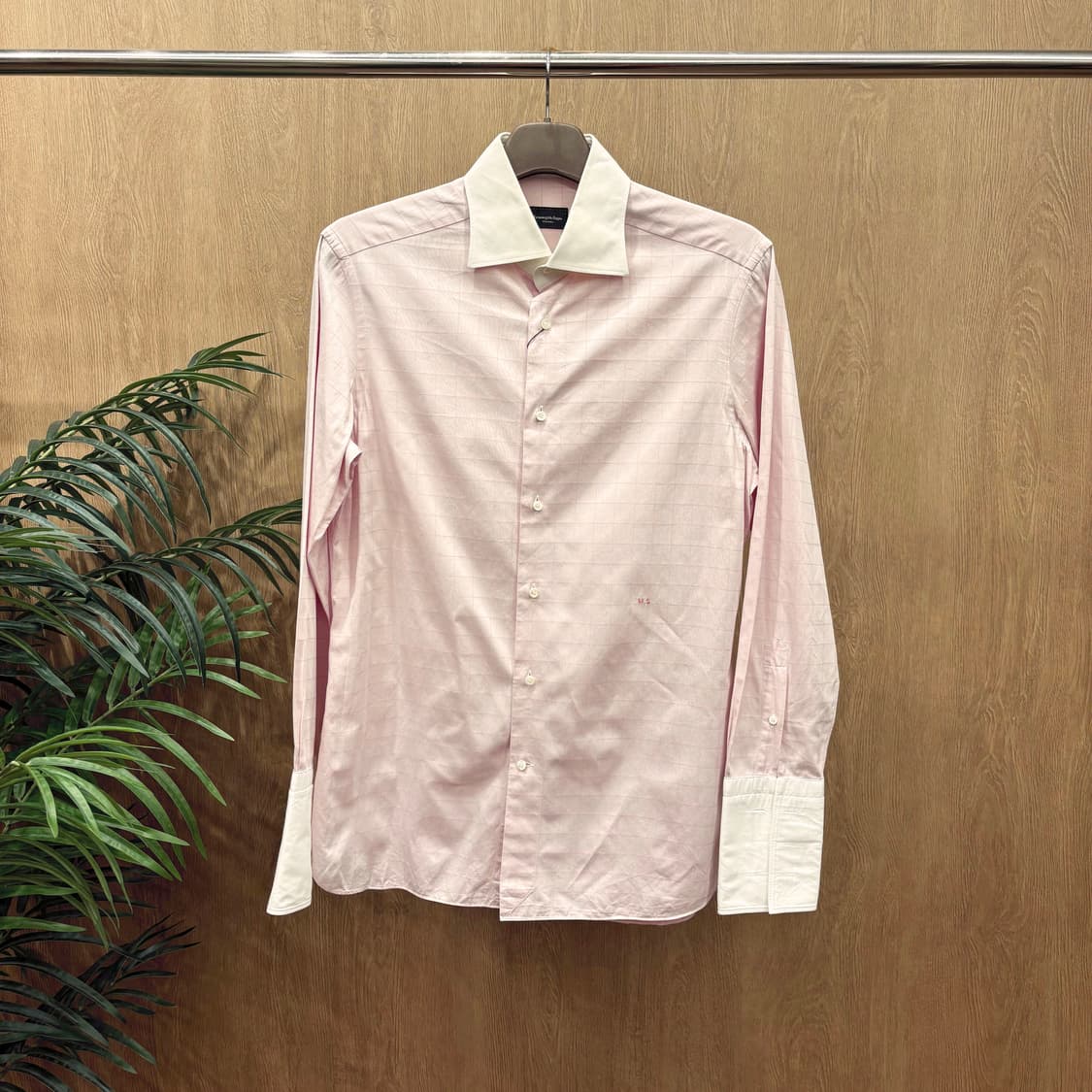  에르메네질도 제냐 코튼 셔츠 톤온톤 체크 패턴 화이트 커프 디테일 핑크 상품이미지1