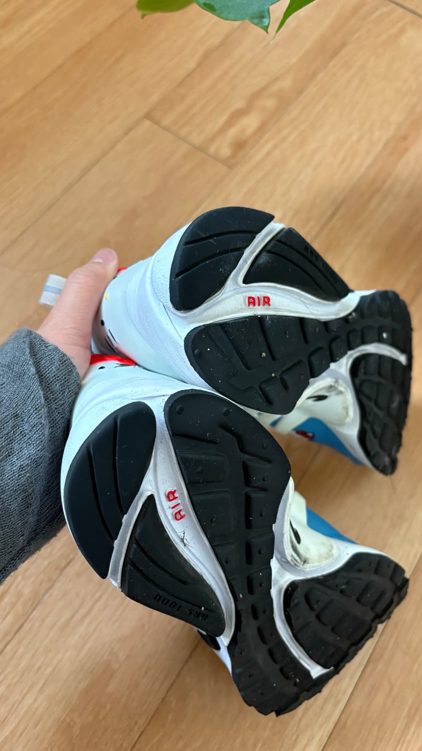 나이키 헬로키티 운동화 250 상품이미지7