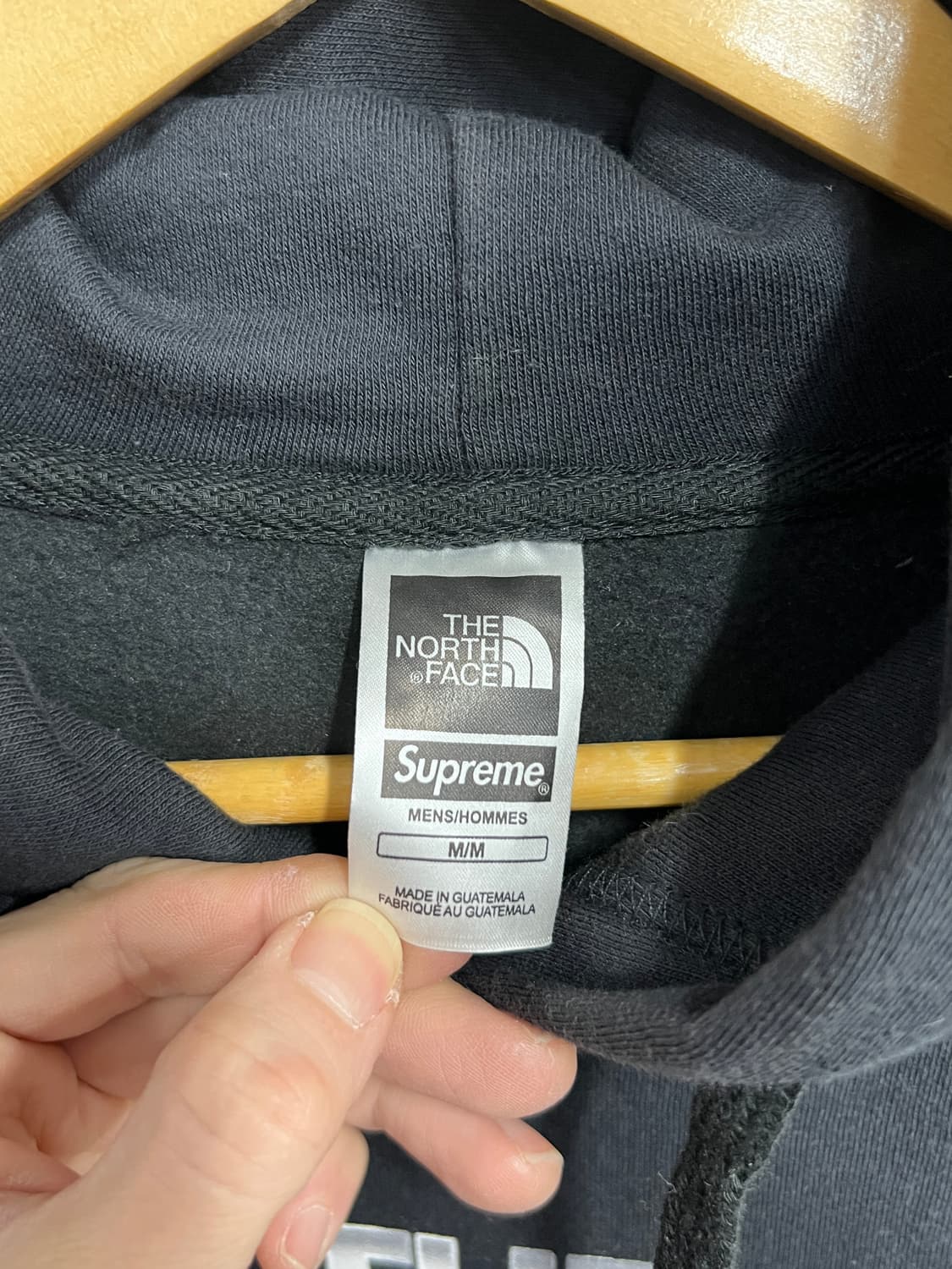 18ss Supreme 슈프림 노스페이스 메탈릭 로고 풀오버 후드티 상품이미지5