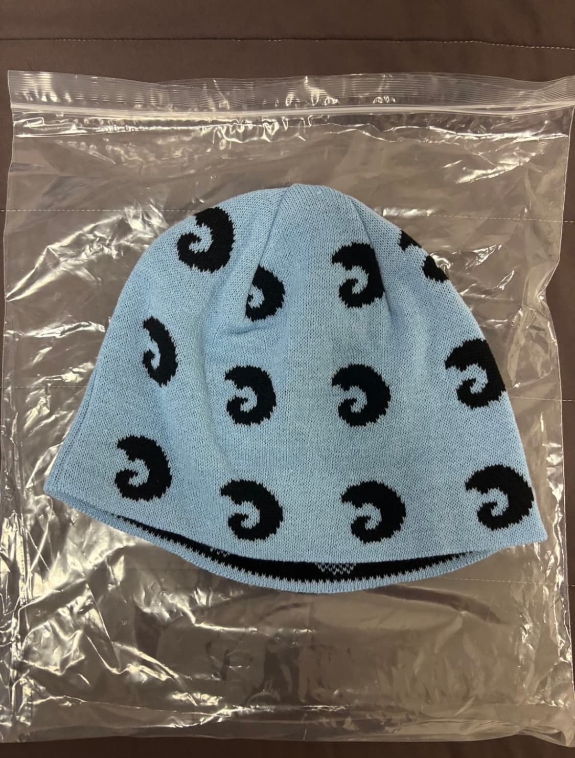 스투시 디보스드 로고 비니 브라운 상품이미지4