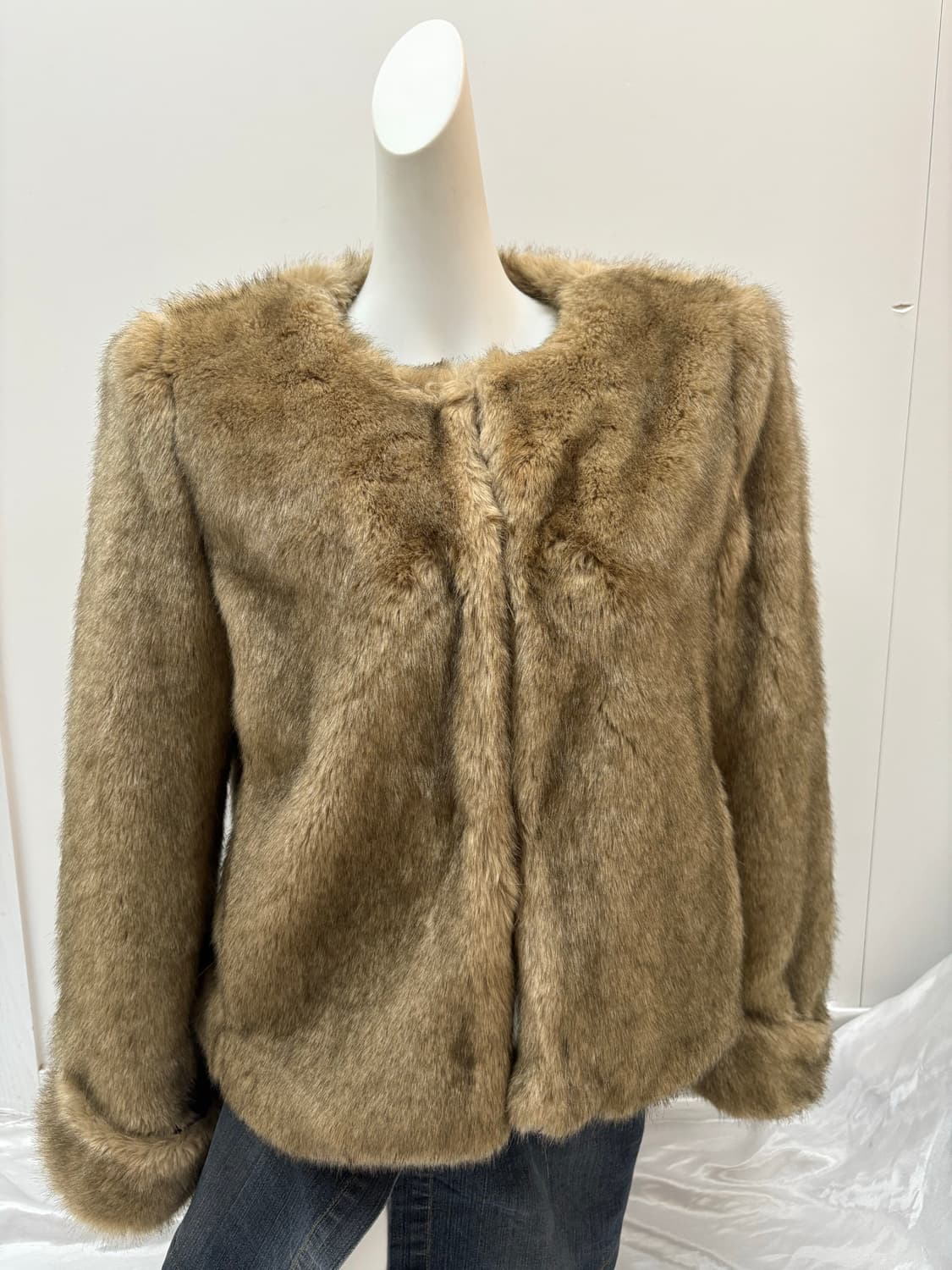 Y2K 페이크퍼 자켓 상품이미지3