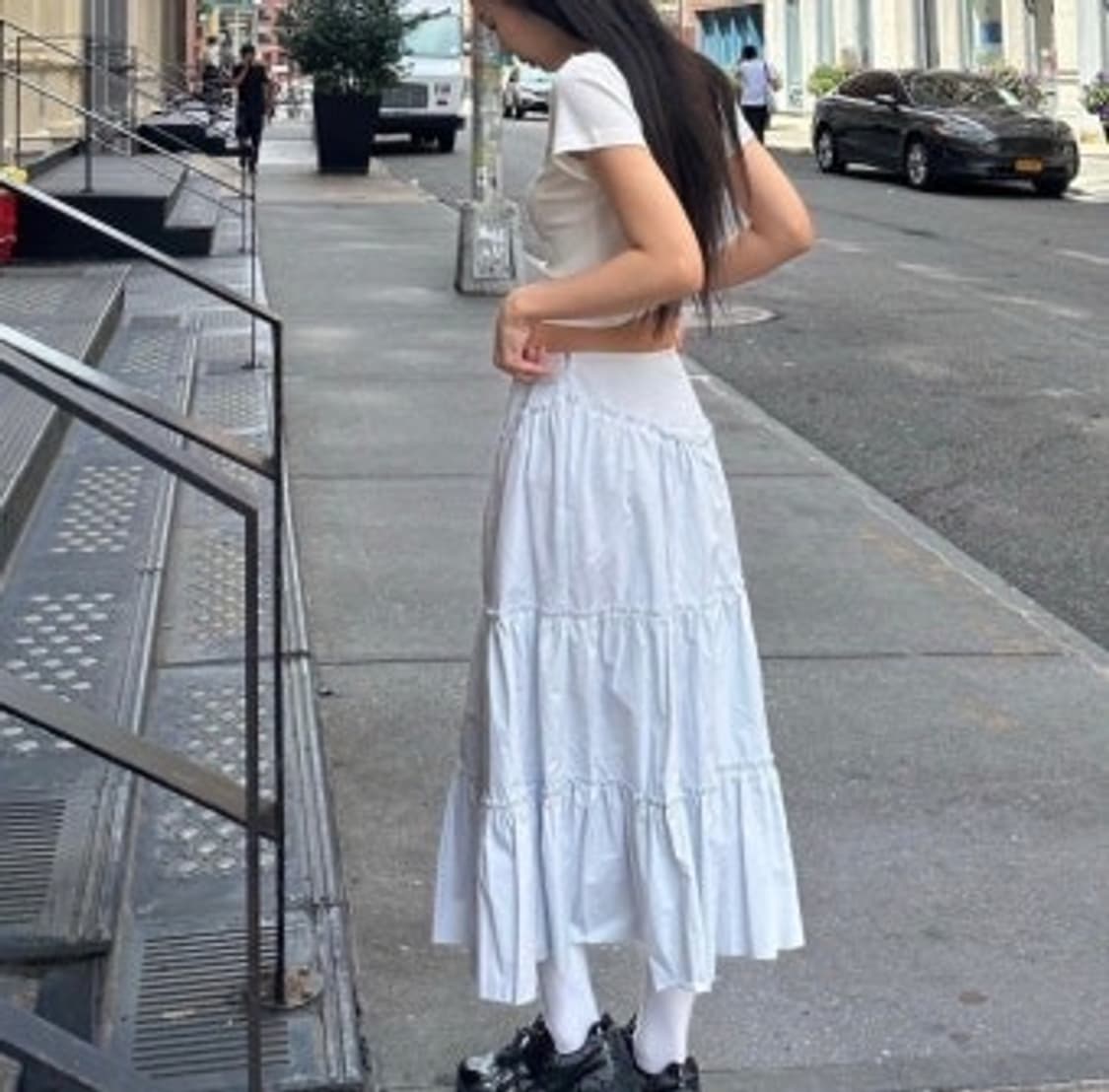 글로니 RODEO TIERED RUFFLE SKIRT 로데오 제니 스커트 상품이미지1