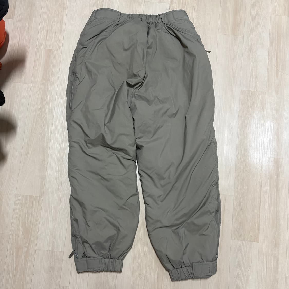 미군 오리지날 ecwcs 레벨7 팬츠 와일드띵스 프리마로프트 상품이미지2