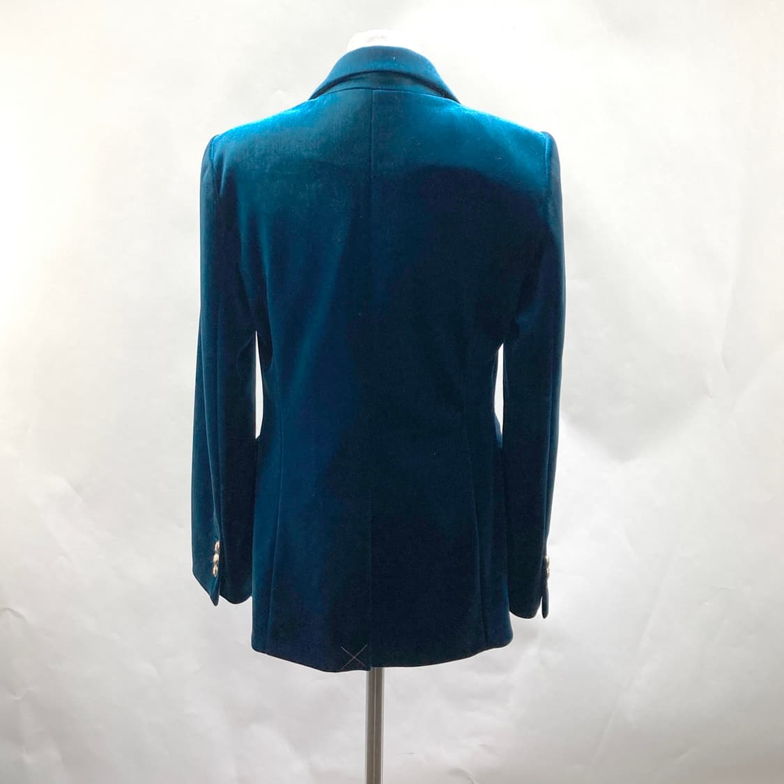 폴앤조 새상품 여성벨벳자켓 66  상품이미지3