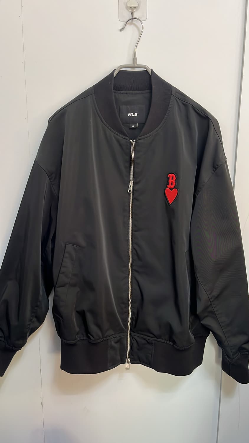 MLB 하트 베이스볼 점퍼 블랙 M 상품이미지1