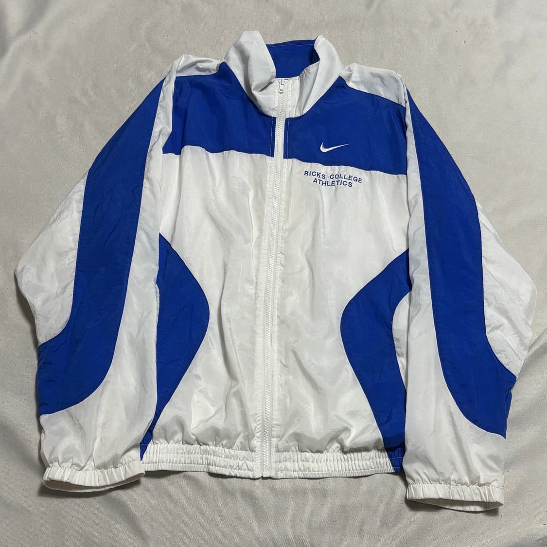 M 나이키 화이트 배색 바람막이 상품이미지2