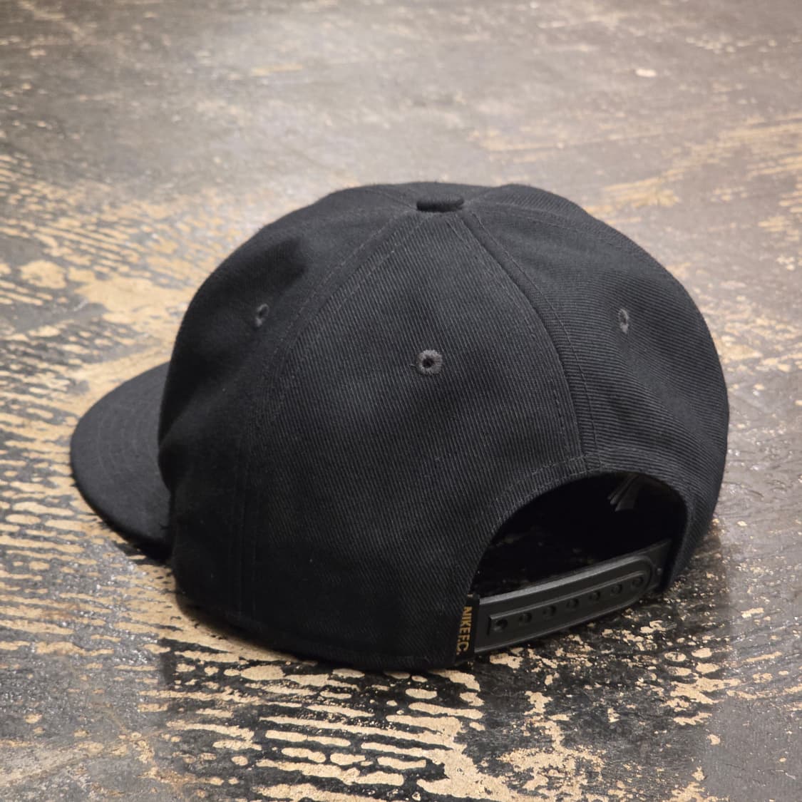 나이키 NIKE F.C. 블랙 스냅백 상품이미지3