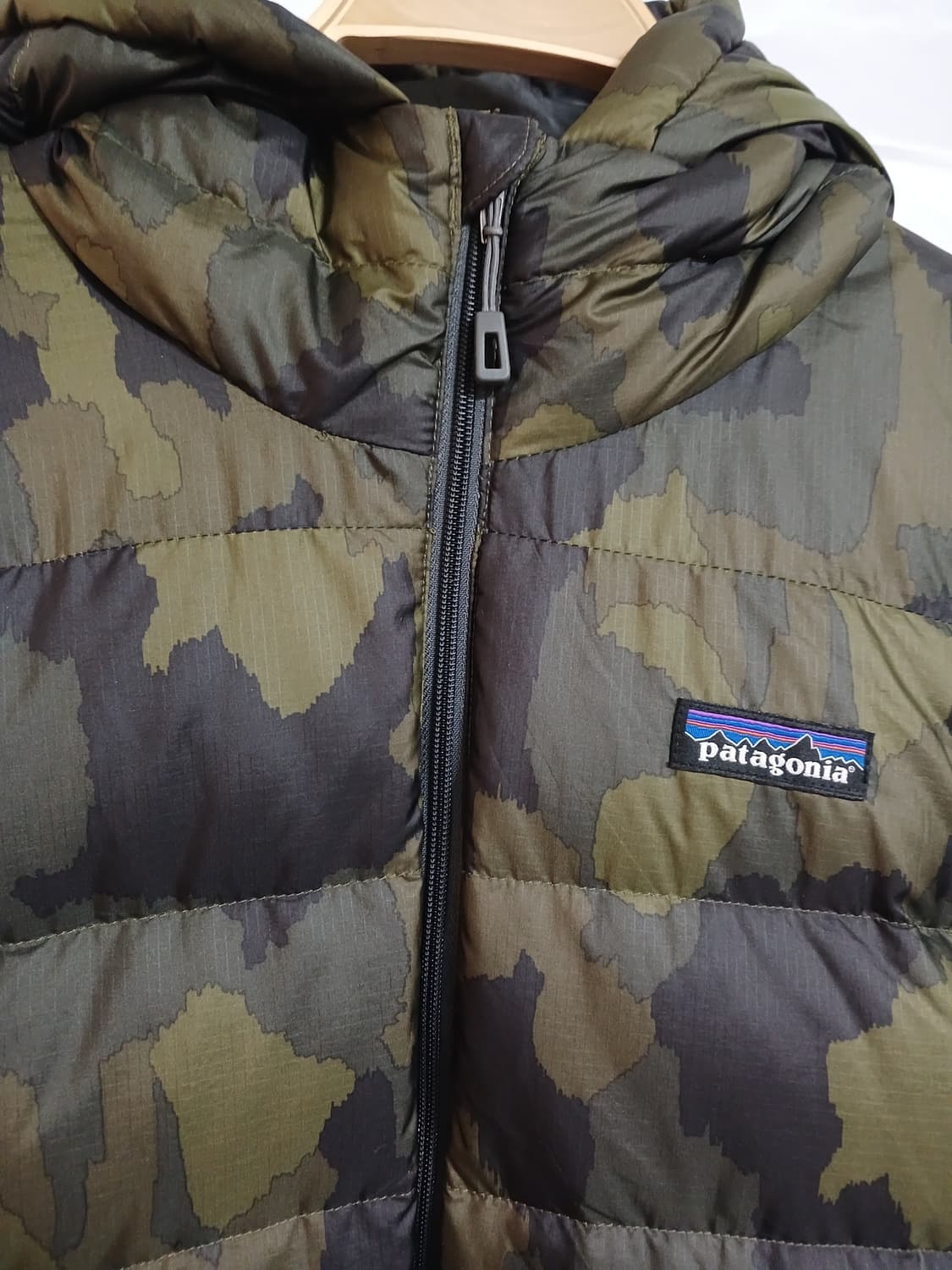 (S,95)파타고니아 카모 경량패딩 상품이미지4