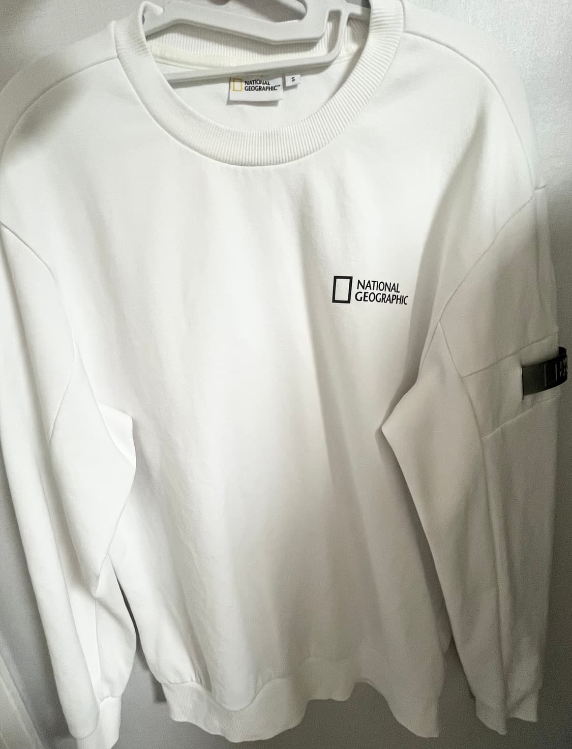 내셔널지오그래픽 맨투맨 상품이미지1