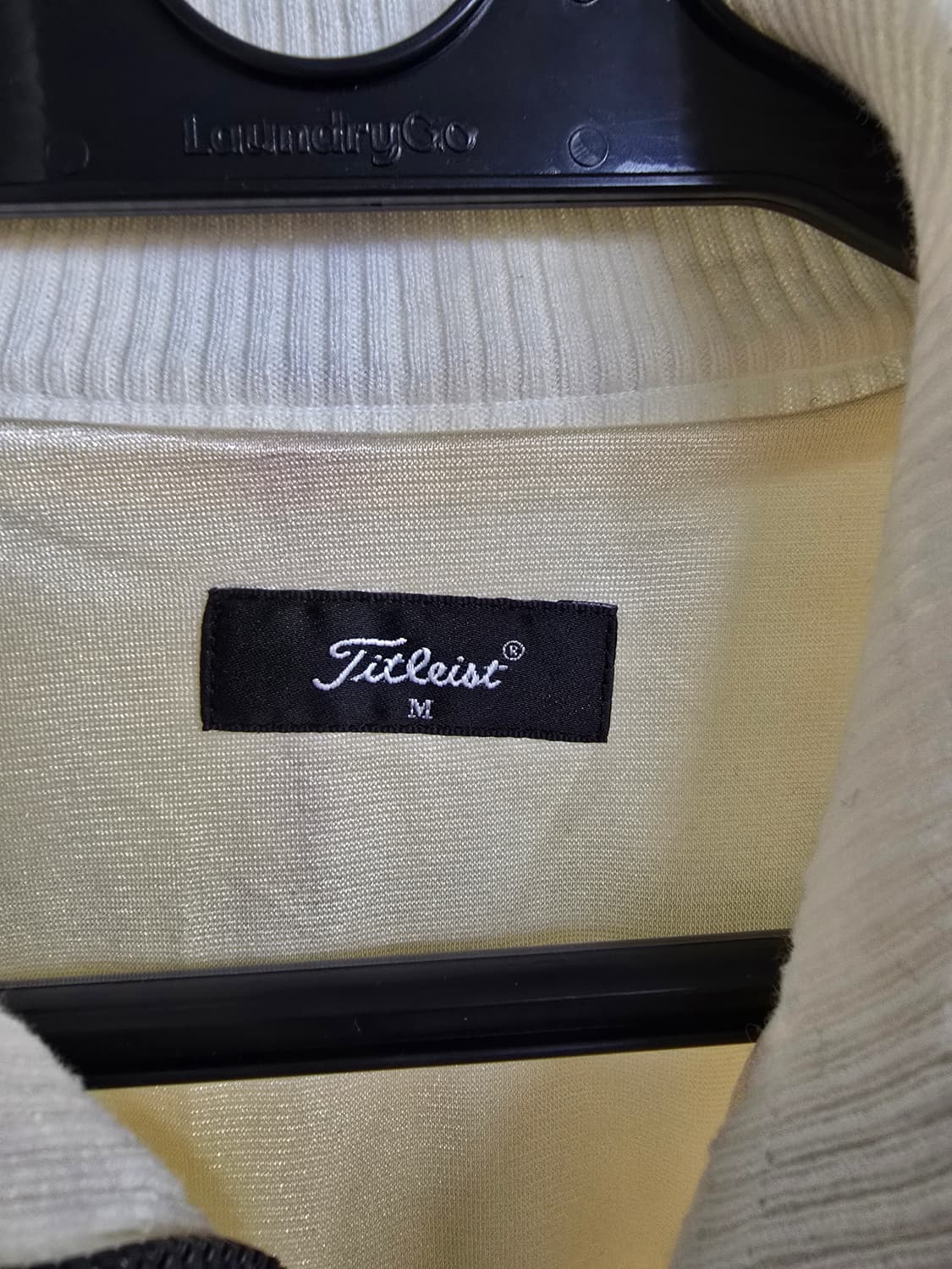 타이틀리스트 여성 하프넥 바람막이 스웨터 (1982) 상품이미지3