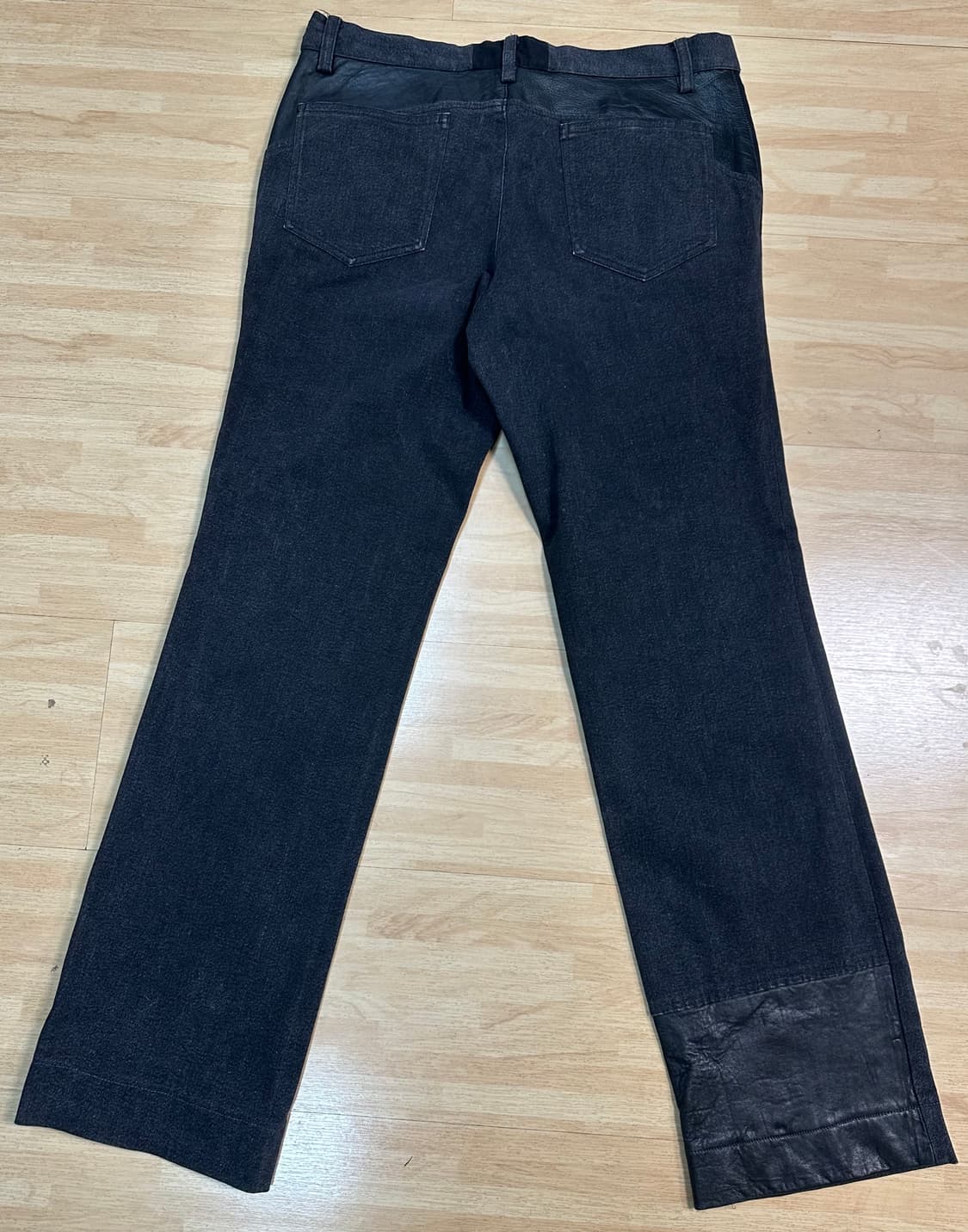 Dirge by bajra 가죽디테일 흑청데님 상품이미지2