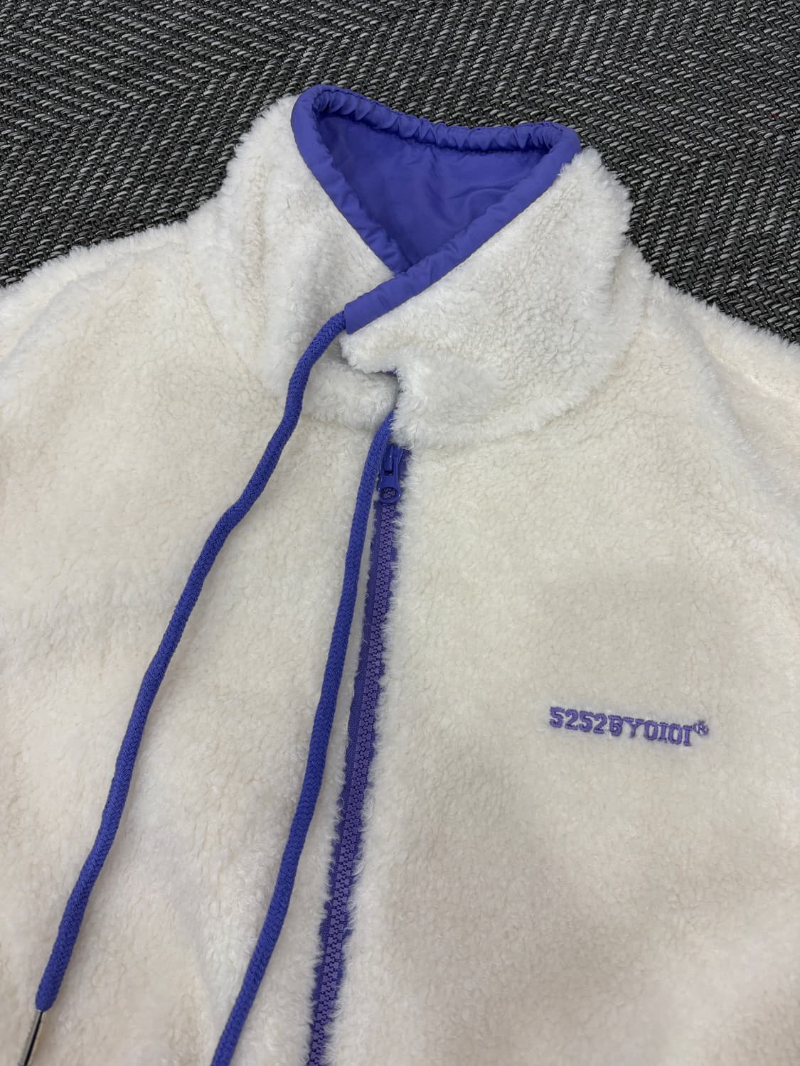 오아이오아이 양털집업 상품이미지2