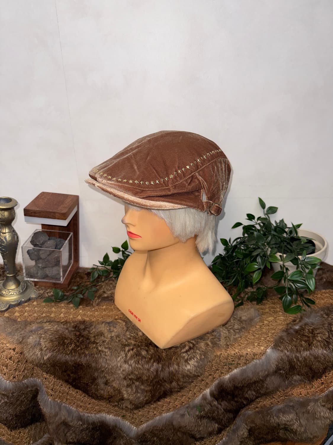 Brown velvet star stud hunting cap 상품이미지2
