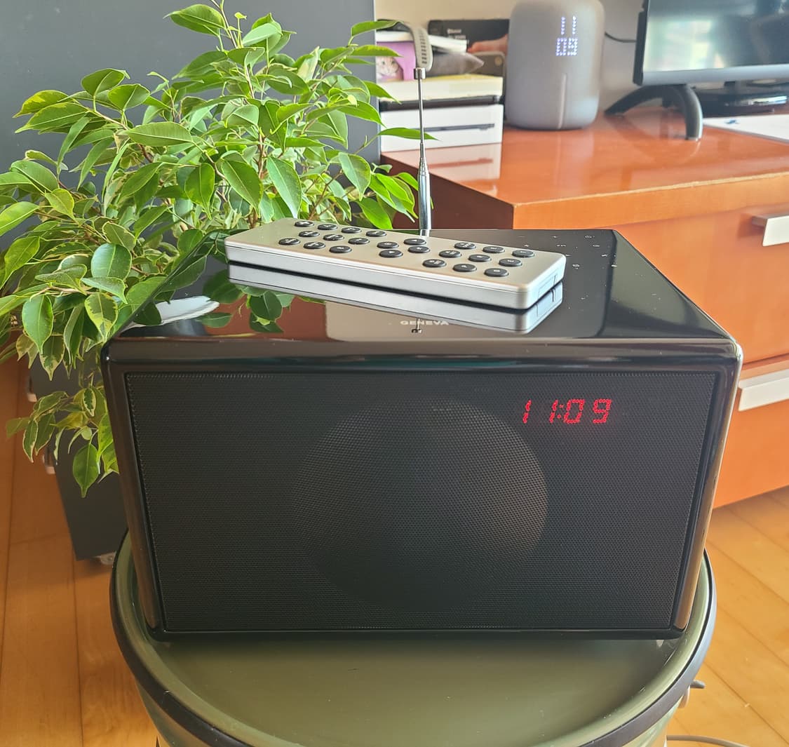 제네바 Classic S 스피커 블랙 상품이미지1