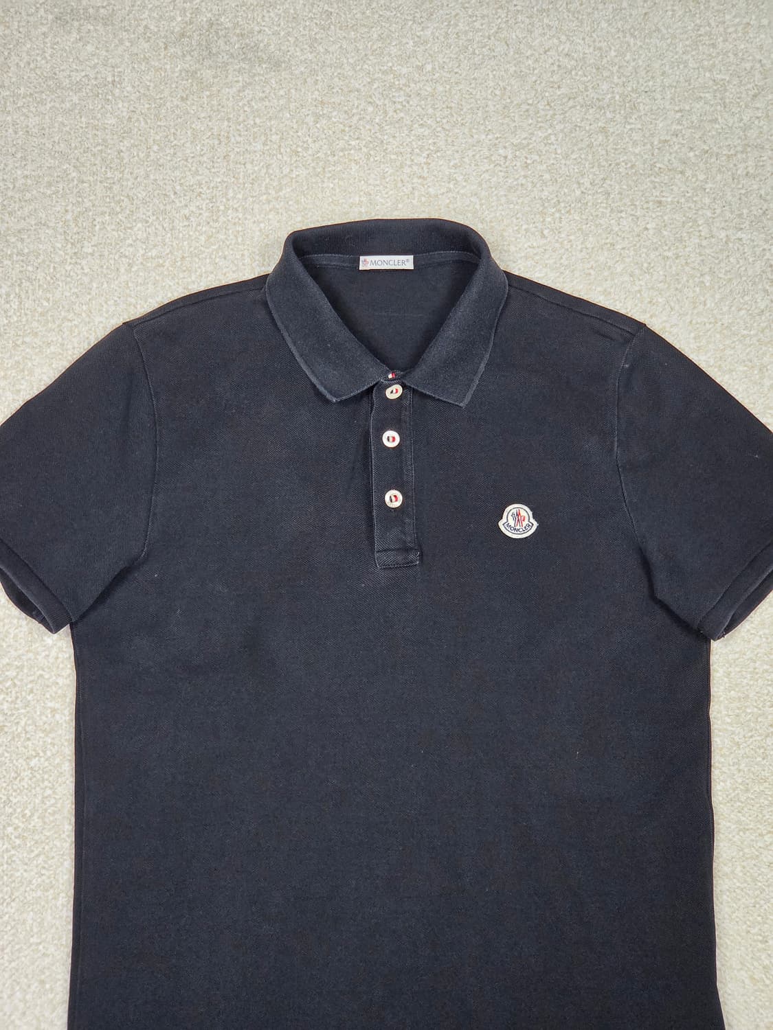 [몽클레어] 시그니처 로고 패치 마글리아 반팔 카라티 | S00123 상품이미지2