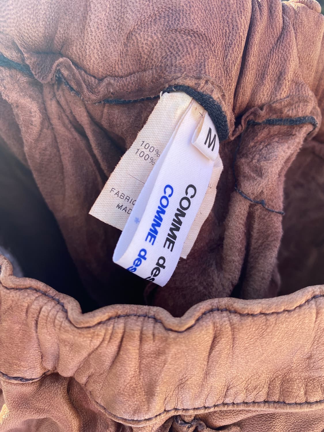 (M)꼼데가르송 가죽 스커트 상품이미지5