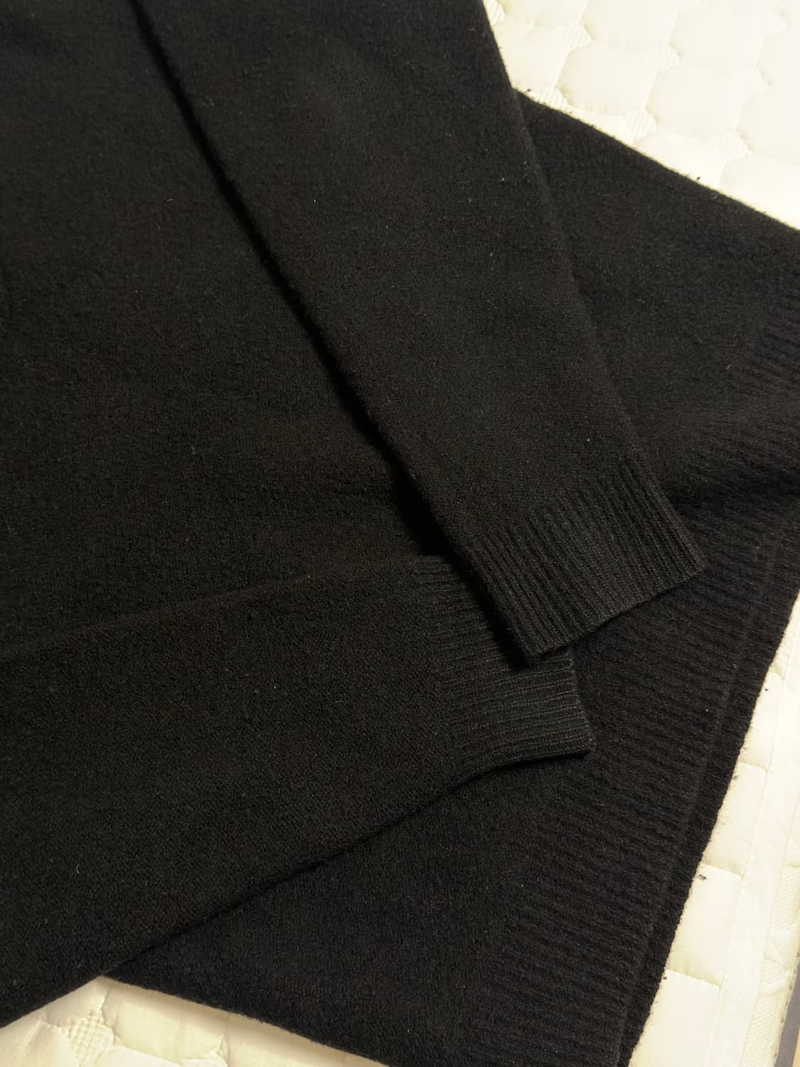 르메르 브이넥 니트 상품이미지3