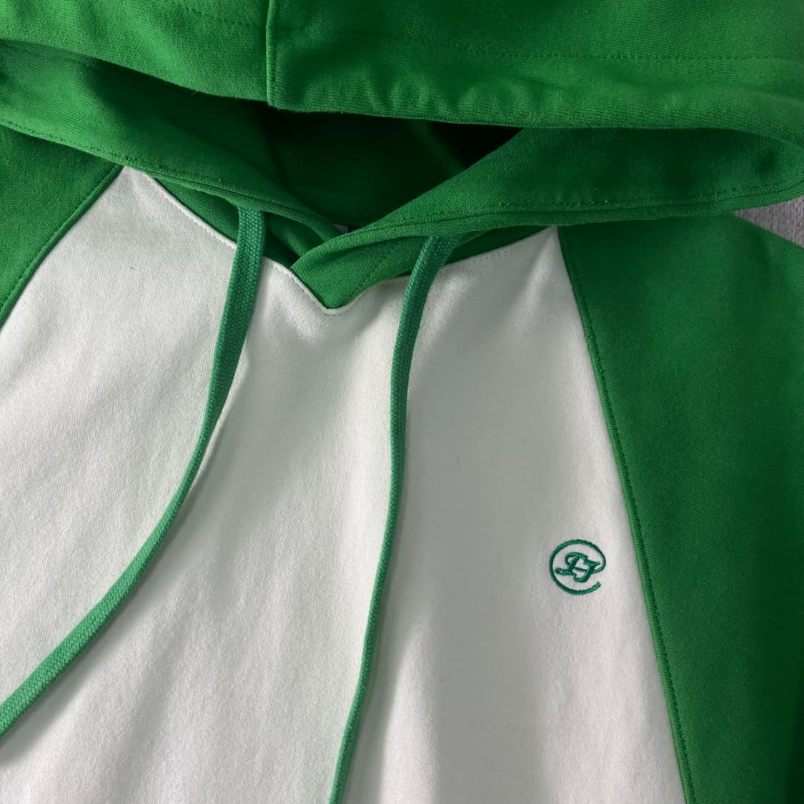 100 아더에러 나그랑 오버 후드티 상품이미지2