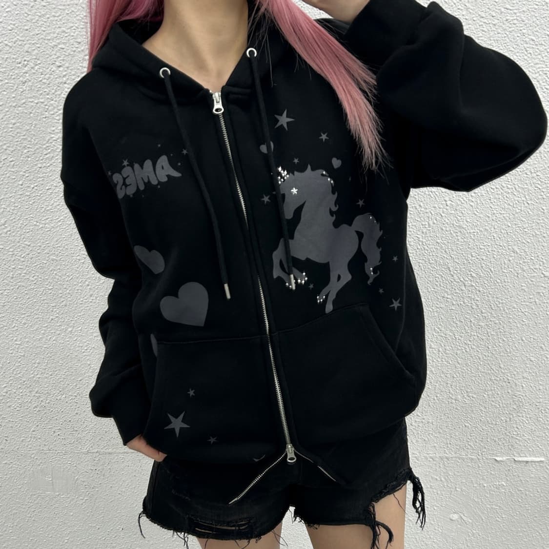 AMES 미사용 홀스 프린팅 블랙 후드집업 ( 발매가 95000원 ) 상품이미지1