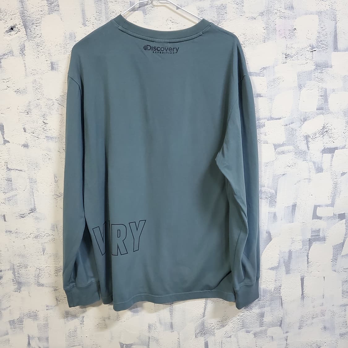 디스커버리 로고 긴팔 티셔츠   상품이미지2