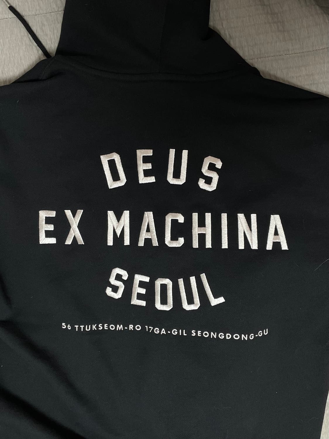 데우스 후드집업 상품이미지3