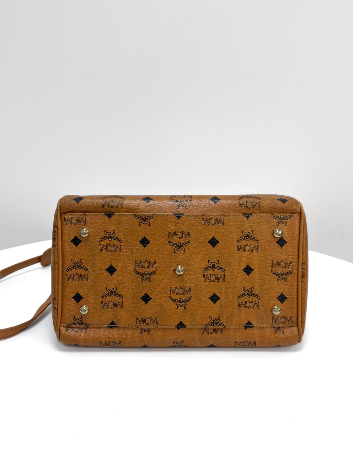 MCM Visetos Boston Bag Cognac 상품이미지5