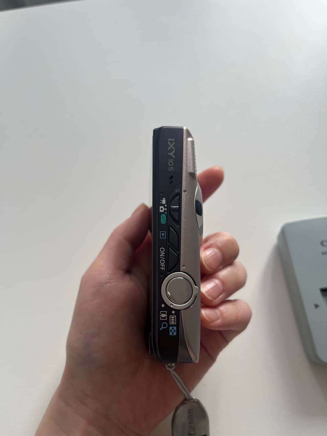 (내부정비까지 마친 초민트급) 캐논 ixus 210/ixy 10s 실버 상품이미지6