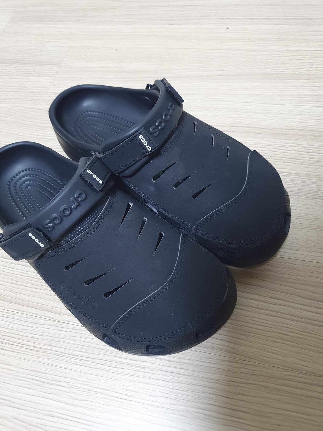 크록스 유콘 슬리퍼 265 상품이미지7