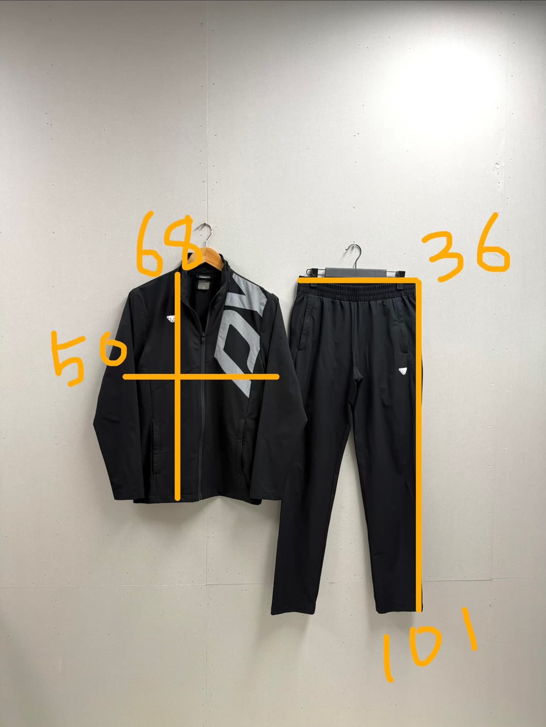 남성 95 M / 다이나핏 트레이닝 세트 블랙 상품이미지2