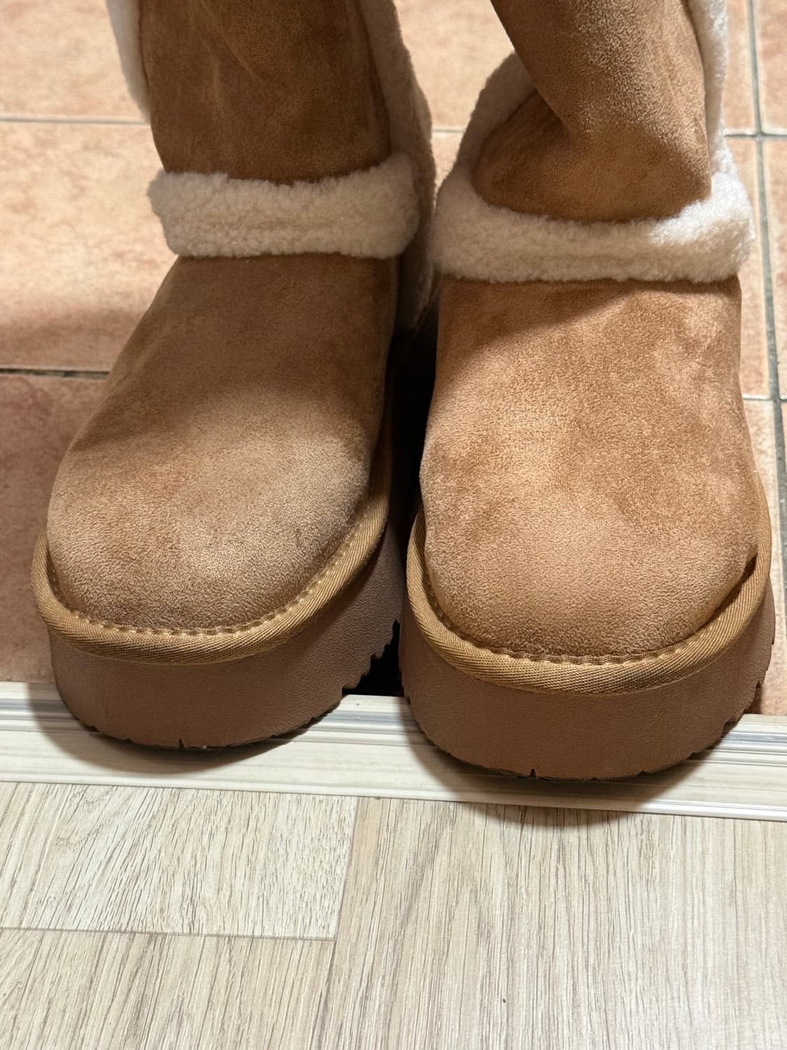 포른른 퍼 스트랩 롱 어그부츠 상품이미지7