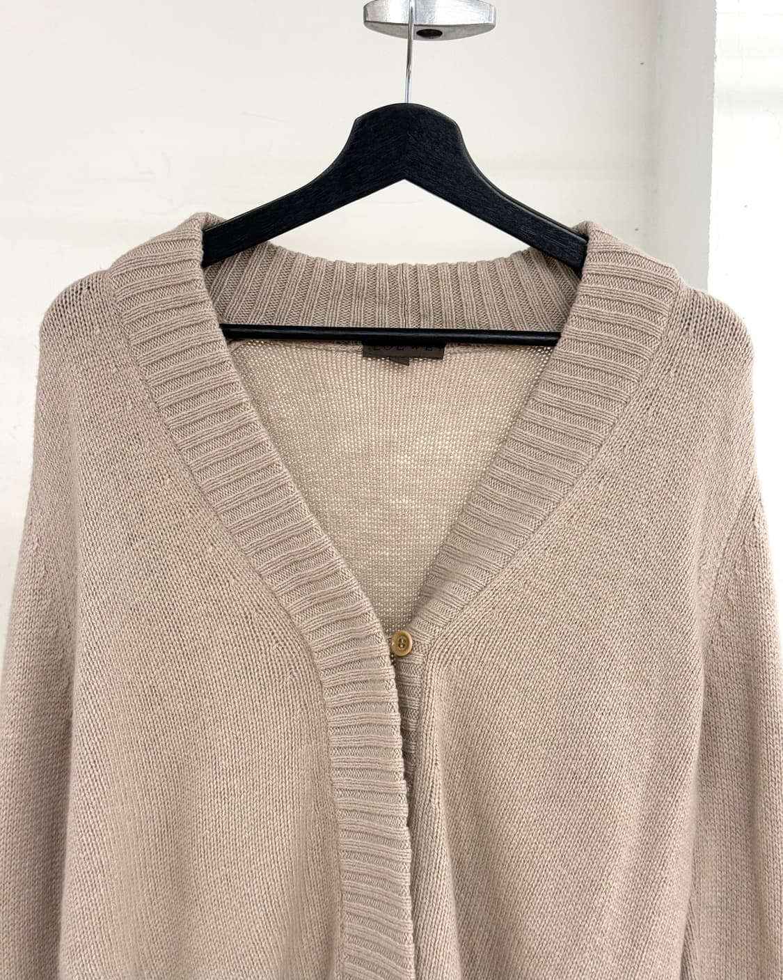 로에베 베이지 타이 백 캐시미어 가디건 상품이미지2