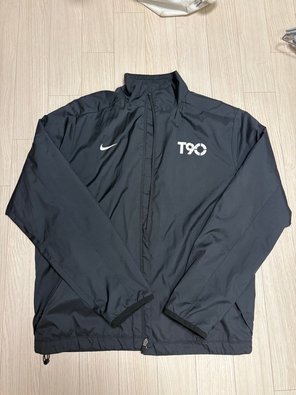 나이키  T90 바람막이 상품이미지1
