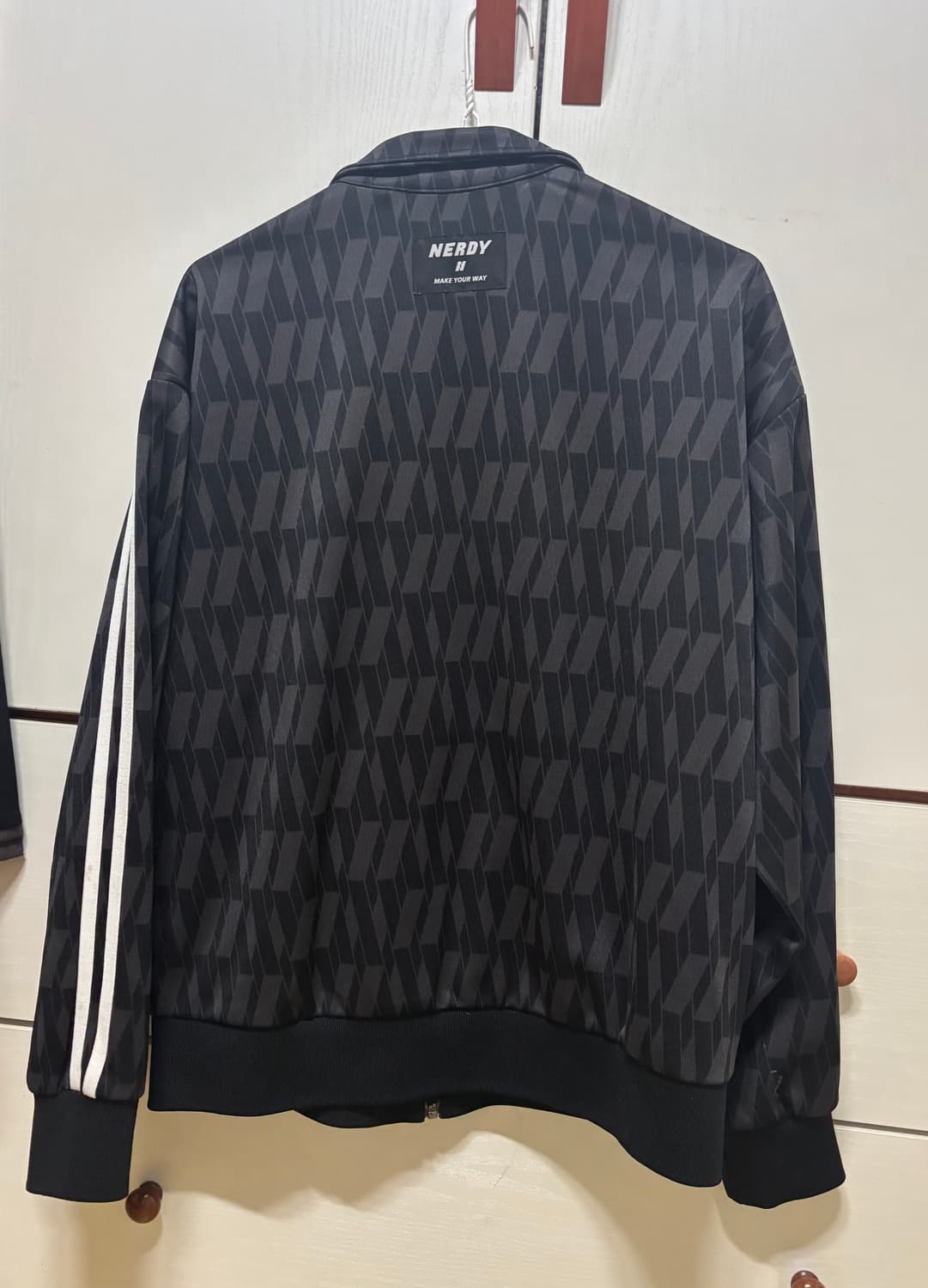 널디 블랙 패턴 져지 S 상품이미지2