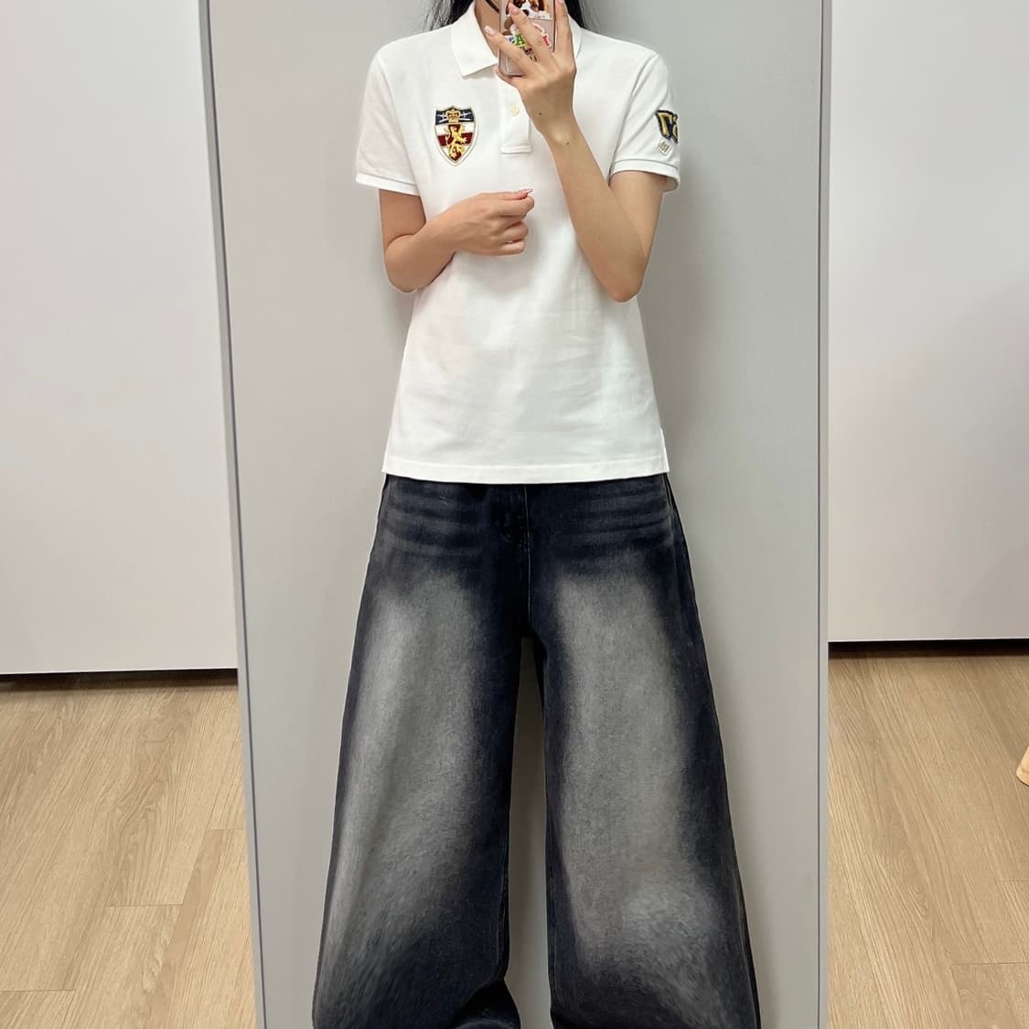 폴로 랄프로렌 스키니핏 로고패치 화이트 카라 반팔 티셔츠 상품이미지1