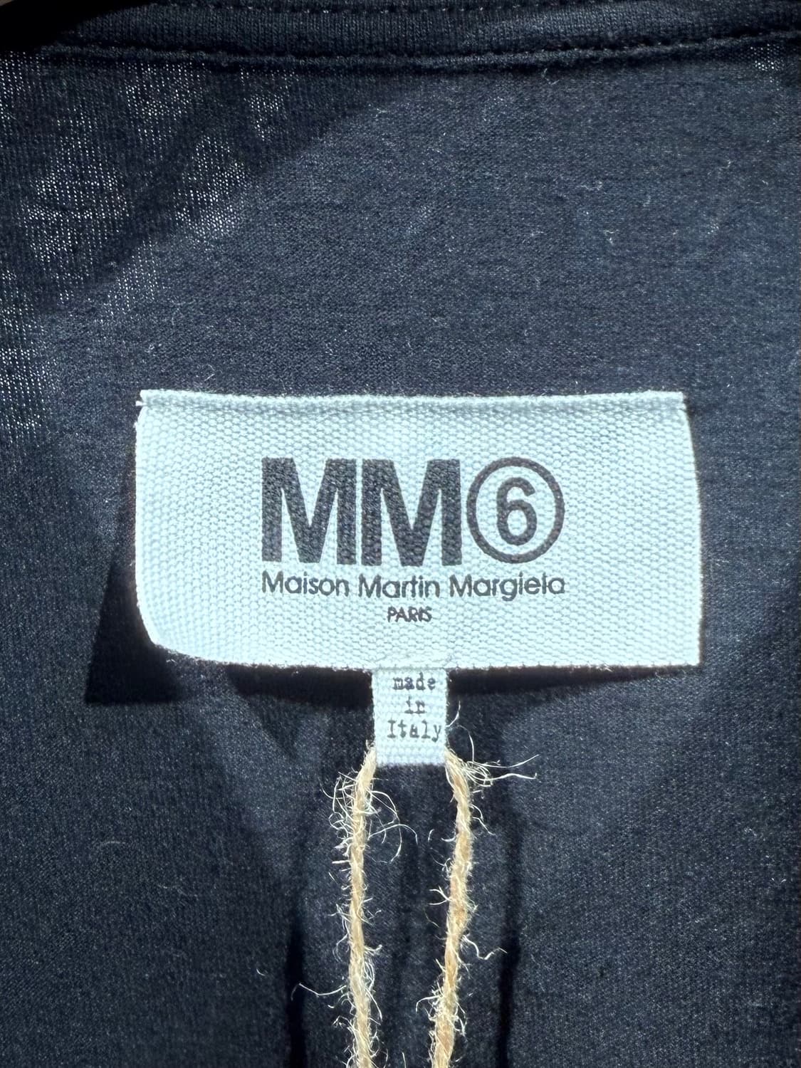 MM6 메종 마르지엘라 플래시 텍스트 레터링 메탈릭 실버 나염 티셔츠 상품이미지6