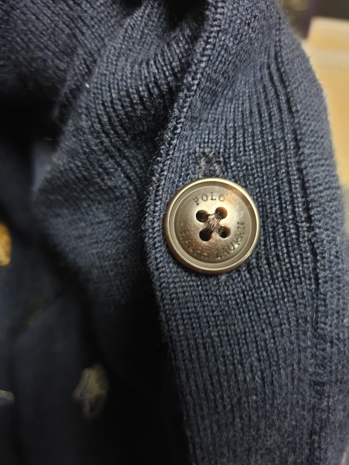 폴로랄프로렌 키즈&딱붙핏 브이넥 울100% 포켓 가디건 네이비 (XS) 상품이미지3