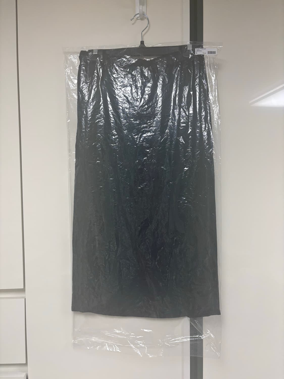 시메트릭 퍼센트 벨벳 셔링 스커트 상품이미지6